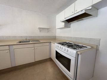 VENTA DE DEPARTAMENTO EN HEROES DE PADIERNA, TLALPAN