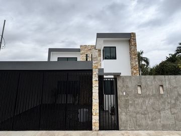Hermosa Casa Nueva de 3 recámaras en Venta en Dzitya
