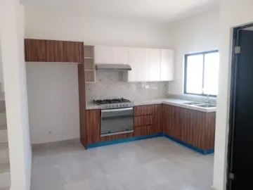 Casa en Venta en Fracc. Las Puerta, Cerrada Chihuahua, Torreón, Coahuila de Zaragoza
