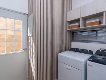 Casa Nueva en Venta en Av. Juárez y Periférico, Torreón, Coah.