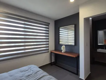 Casa Amueblada en Venta con Recámara en Planta Baja en Altozano la Nueva Laguna