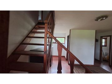 ¡Linda y amplia casa a solo 15 minutos de Concón!
