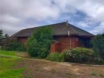 ¡Linda y amplia casa a solo 15 minutos de Concón!