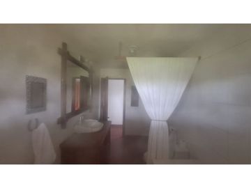 ¡Linda y amplia casa a solo 15 minutos de Concón!
