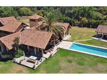 Parcela de agrado 10.500m2