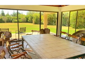 Parcela de agrado 10.500m2