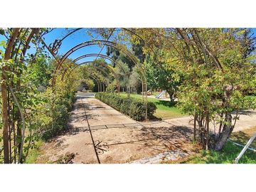 Parcela de agrado 10.500m2