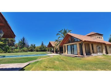Parcela de agrado 10.500m2