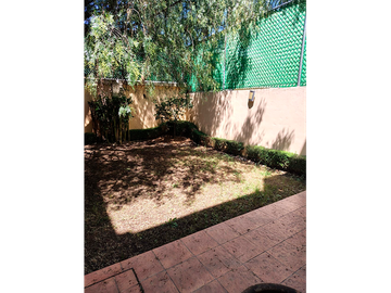 CASA EN VENTA EN MORELIA, ZONA ALTOZANO.