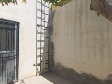 CASA EN VENTA EN FRACCIONAMIENTO VILLAS DEL SOL, TORREON, COAHUILA.