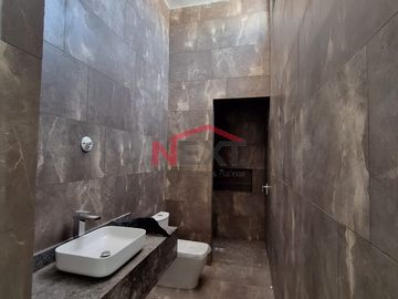 CASA EN VENTA AL NORTE