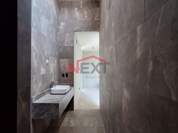 CASA EN VENTA AL NORTE