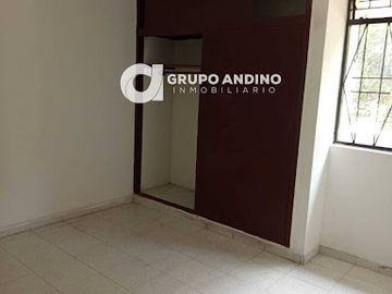 ARRIENDO de CASA COMERCIAL en BUCARAMANGA