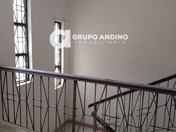 ARRIENDO de CASA COMERCIAL en BUCARAMANGA