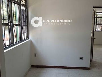 ARRIENDO de CASA COMERCIAL en BUCARAMANGA