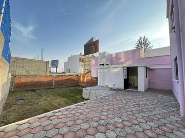 Casa a pie de Calle - Colonia La Paz - Zona Av. Juarez