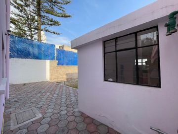 Casa a pie de Calle - Colonia La Paz - Zona Av. Juarez