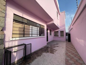 Casa a pie de Calle - Colonia La Paz - Zona Av. Juarez
