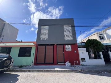 Casa en Cancún con 3 unidades rentables cerca de la playa