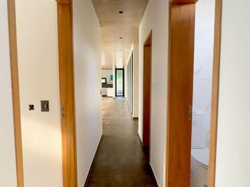VENTA CASA  DE 4 DORMITORIOS BARRIO CERRADO ALTOS DE CAMPO GRANDE