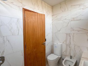 VENTA CASA  DE 4 DORMITORIOS BARRIO CERRADO ALTOS DE CAMPO GRANDE