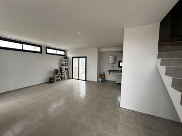 Financiación hasta 30% - Duplex a estrenar - Valle Cercano - 3 Dorm