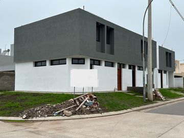 Financiación hasta 30% - Duplex a estrenar - Valle Cercano - 3 Dorm