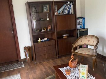 Chalen en venta en amplio lote