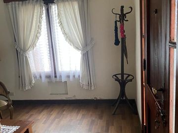 Chalen en venta en amplio lote