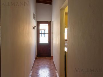Venta Casa 4 Dormitorios en La Escondida Apto Crédito