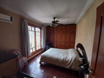 Venta Casa - Lote de 10750m2 Pilar / Ruta 8 - Financiación - Permuta