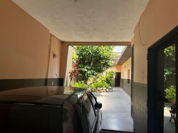 Venta casa 6 ambientes Barracas excelente terreno inversión