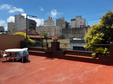 Venta casa 6 ambientes Barracas excelente terreno inversión