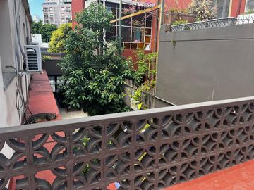 Venta casa 6 ambientes Barracas excelente terreno inversión