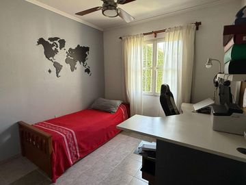 Casa en  Venta 3 Dormitorios -  Natania 19 - Zona Valle Escondido