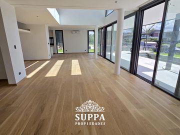 Casa en venta  El Yacht Nordelta