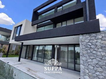 Casa en venta  El Yacht Nordelta