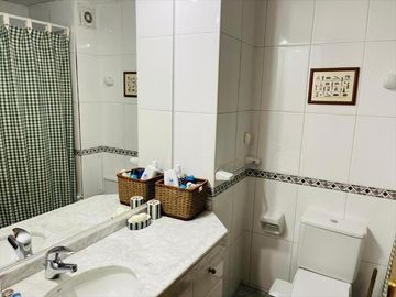 SANTA MARIA MANQUEHUE - PARQUE RABAT** EXCLUSIVO CON JARDIN