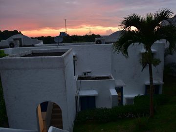 Same-Esmeraldas. Venta dpto 2 dorm-amoblado. Casa Blanca