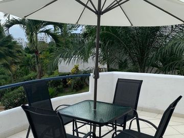 Same-Esmeraldas. Venta dpto 2 dorm-amoblado. Casa Blanca