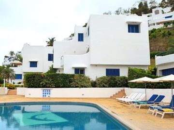 Same-Esmeraldas. Venta dpto 2 dorm-amoblado. Casa Blanca