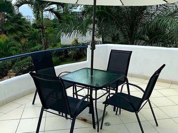 Same-Esmeraldas. Venta dpto 2 dorm-amoblado. Casa Blanca