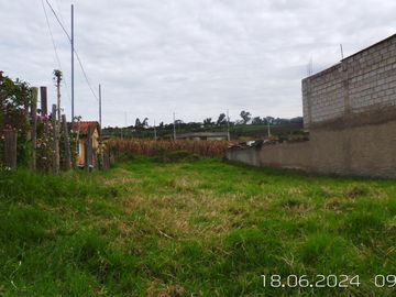 DE VENTA HERMOSO TERRENO UBICADO EN CALLE SIN NOMBRE Y CALLE FERNÁNDEZ SALVADOR, SECTOR LOS POTREROS ALTOS, PROVINCIA PICHINCHA, CANTÓN MEJÍA