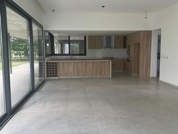 Casa a Estrenar en Venta en Everlinks Golf