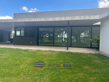 Casa a Estrenar en Venta en Everlinks Golf