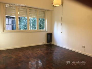 Chalet 3 amb. en Barrio Inglés Temperley