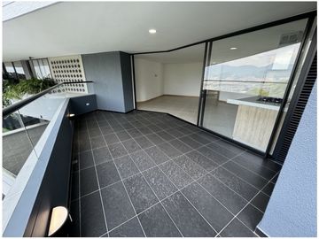 Apartamento en Arriendo en El Poblado sector Palmas