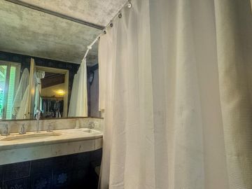 Venta - Casa en Lagartos country Club - Pilar