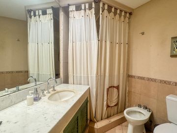Venta - Casa en Lagartos country Club - Pilar