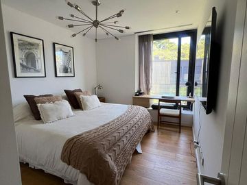 Beccar - Casa con jardín propio en Condominio CASA 